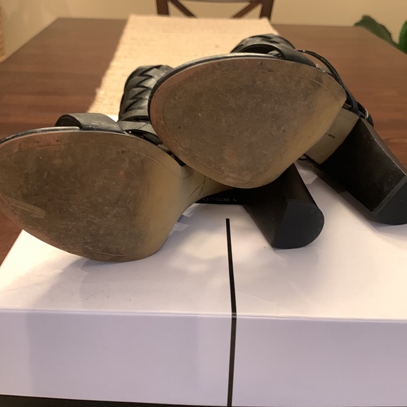 Black Leather Heels Dolce Vita - Picture 8 of 8